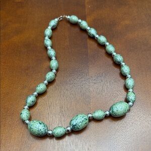 Elegant Green Beaded Necklace